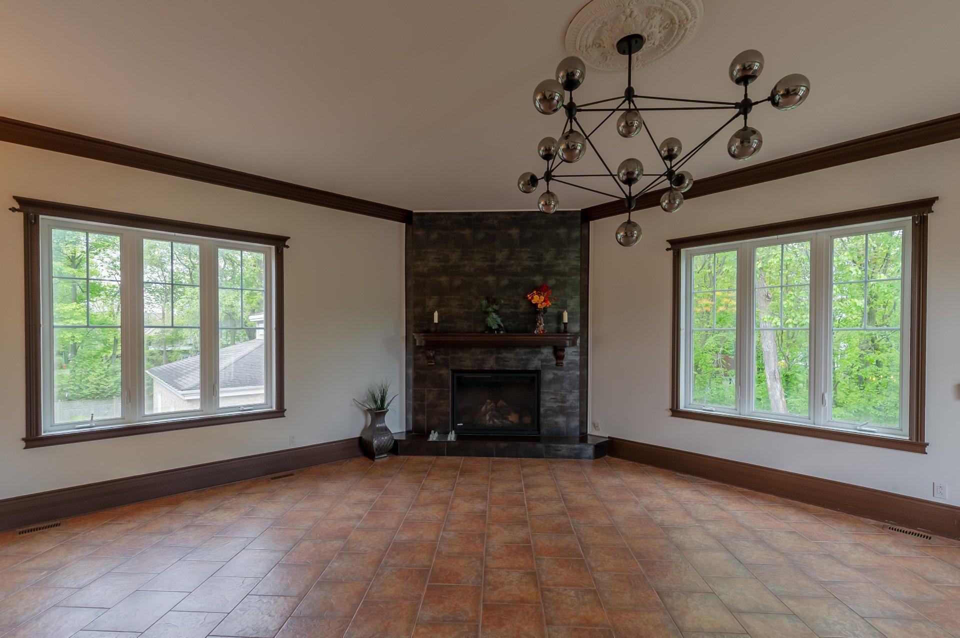 









3591


Ch. Bellerive

,
Carignan,




QC
J3L7K4

