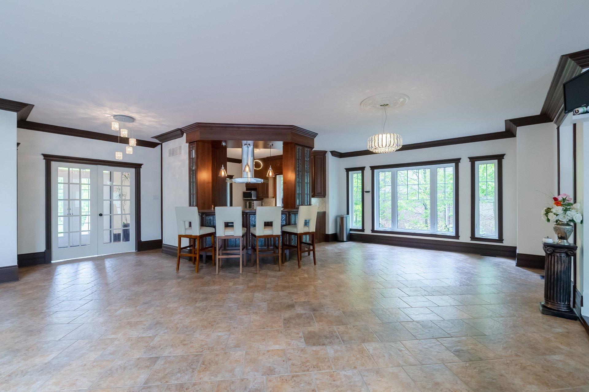 









3591


Ch. Bellerive

,
Carignan,




QC
J3L7K4

