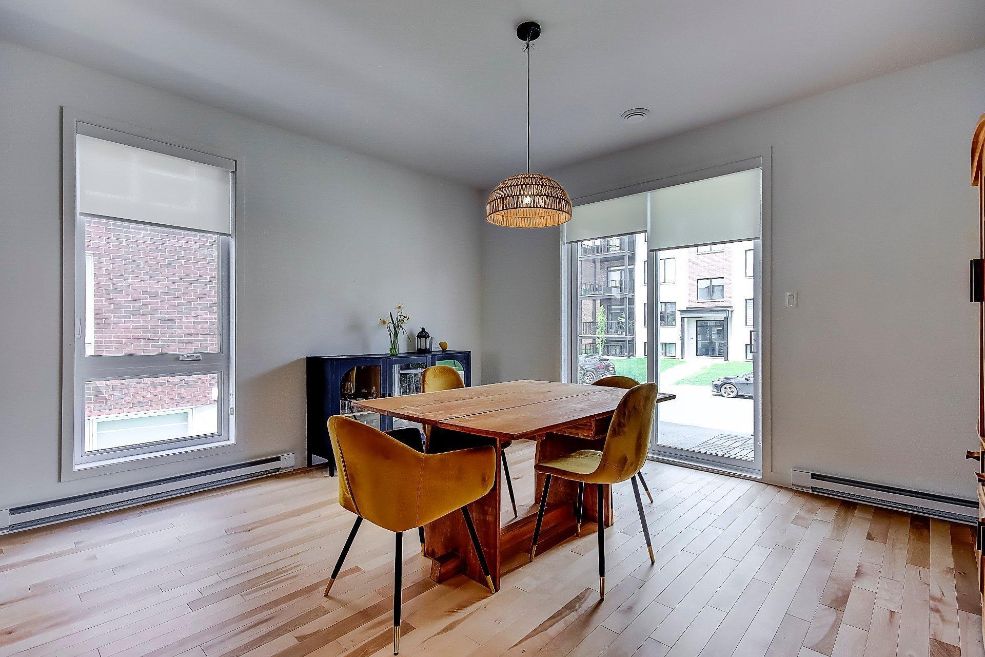 









220


Rue Robert-Jones

, 102,
Saint-Jean-sur-Richelieu,




QC
J2X0E2

