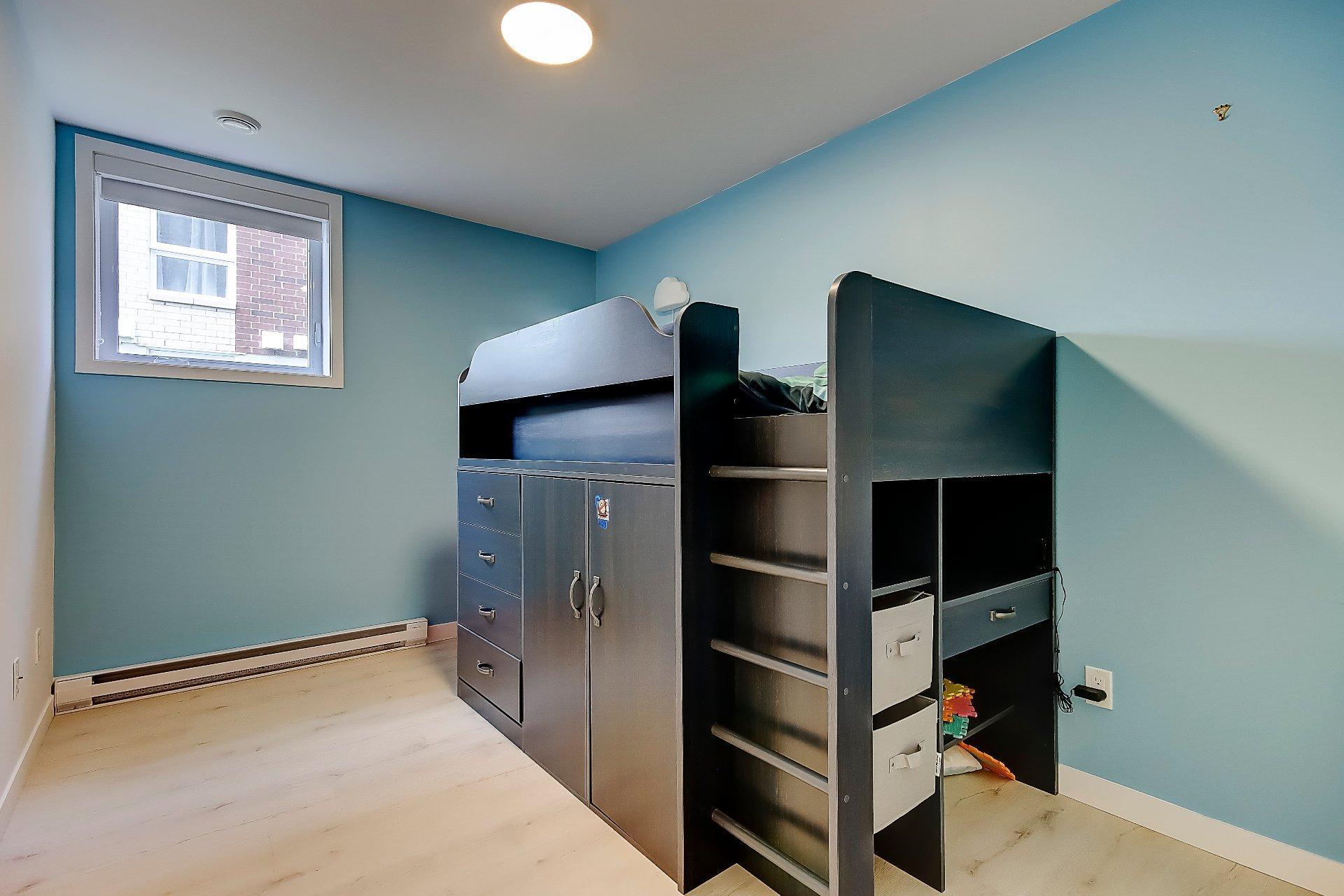 









220


Rue Robert-Jones

, 102,
Saint-Jean-sur-Richelieu,




QC
J2X0E2


