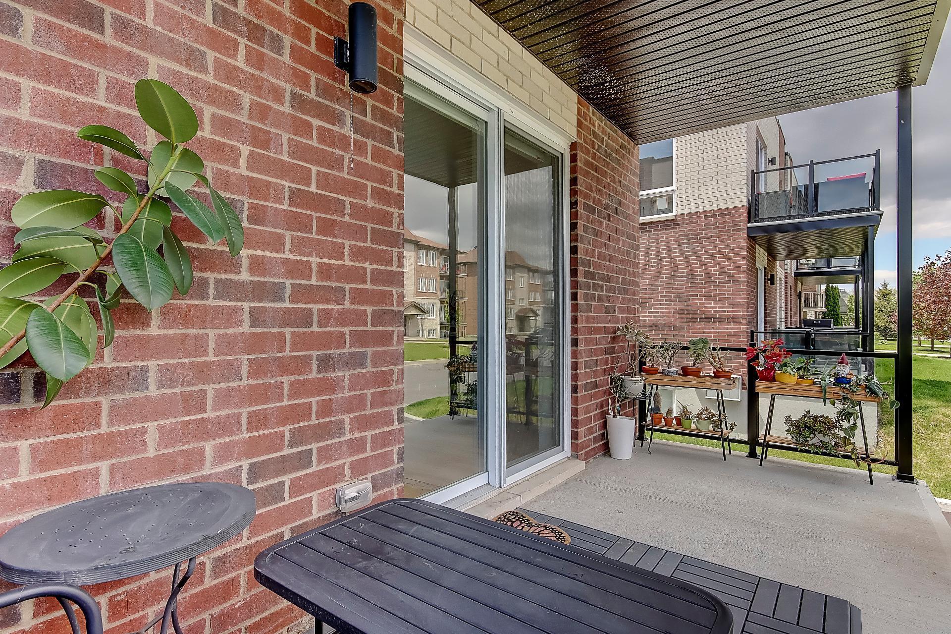 









220


Rue Robert-Jones

, 102,
Saint-Jean-sur-Richelieu,




QC
J2X0E2

