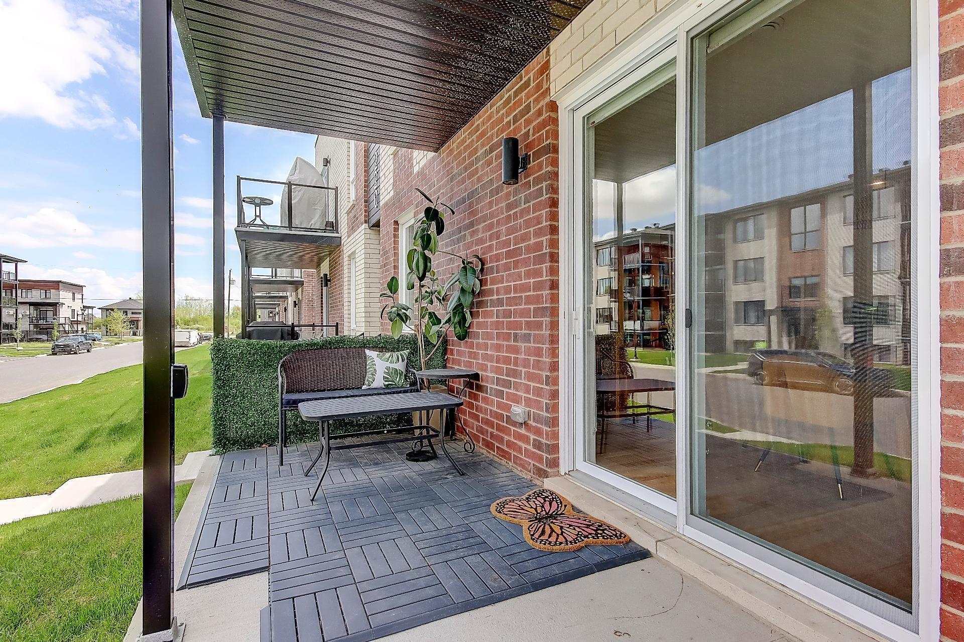









220


Rue Robert-Jones

, 102,
Saint-Jean-sur-Richelieu,




QC
J2X0E2

