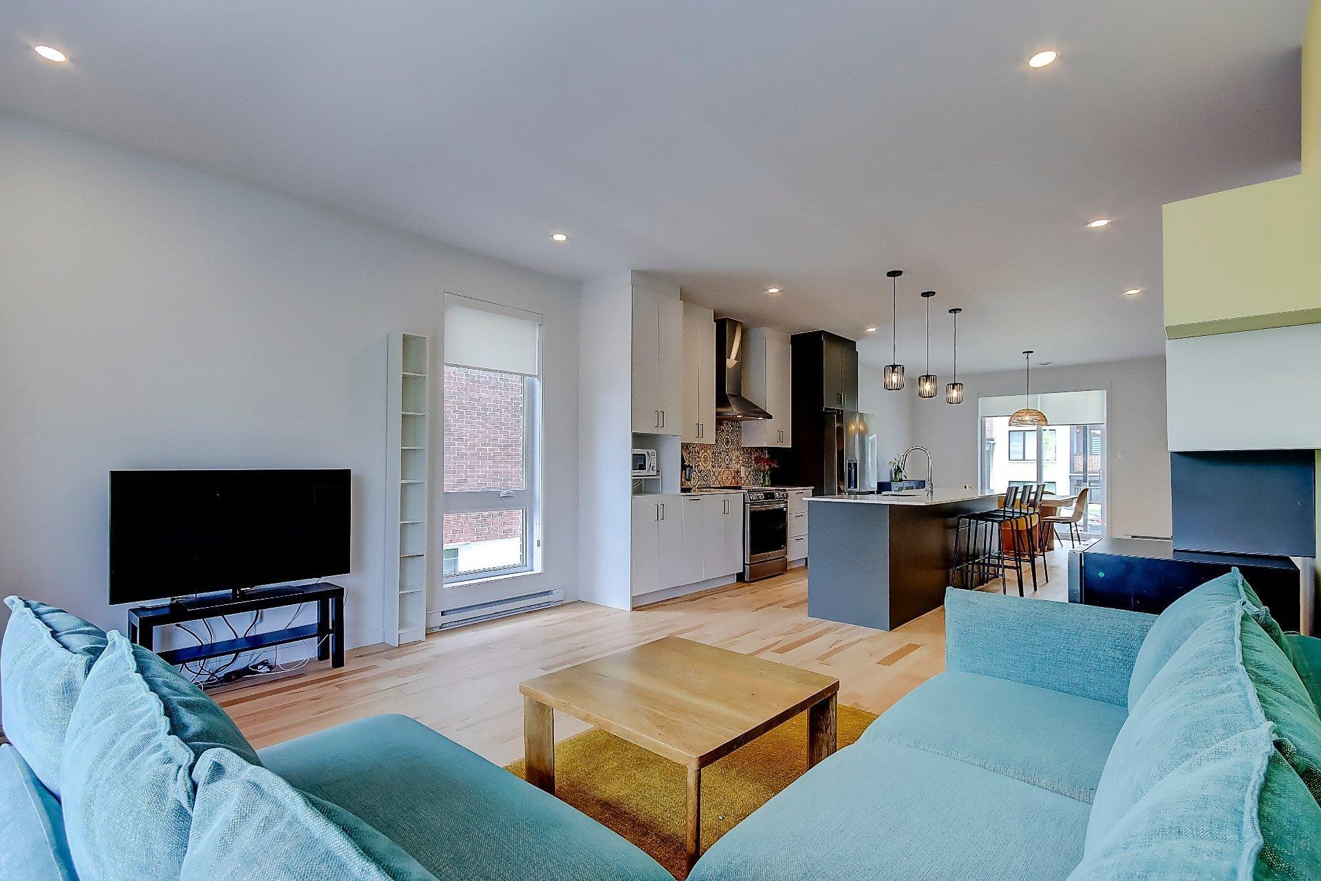 









220


Rue Robert-Jones

, 102,
Saint-Jean-sur-Richelieu,




QC
J2X0E2

