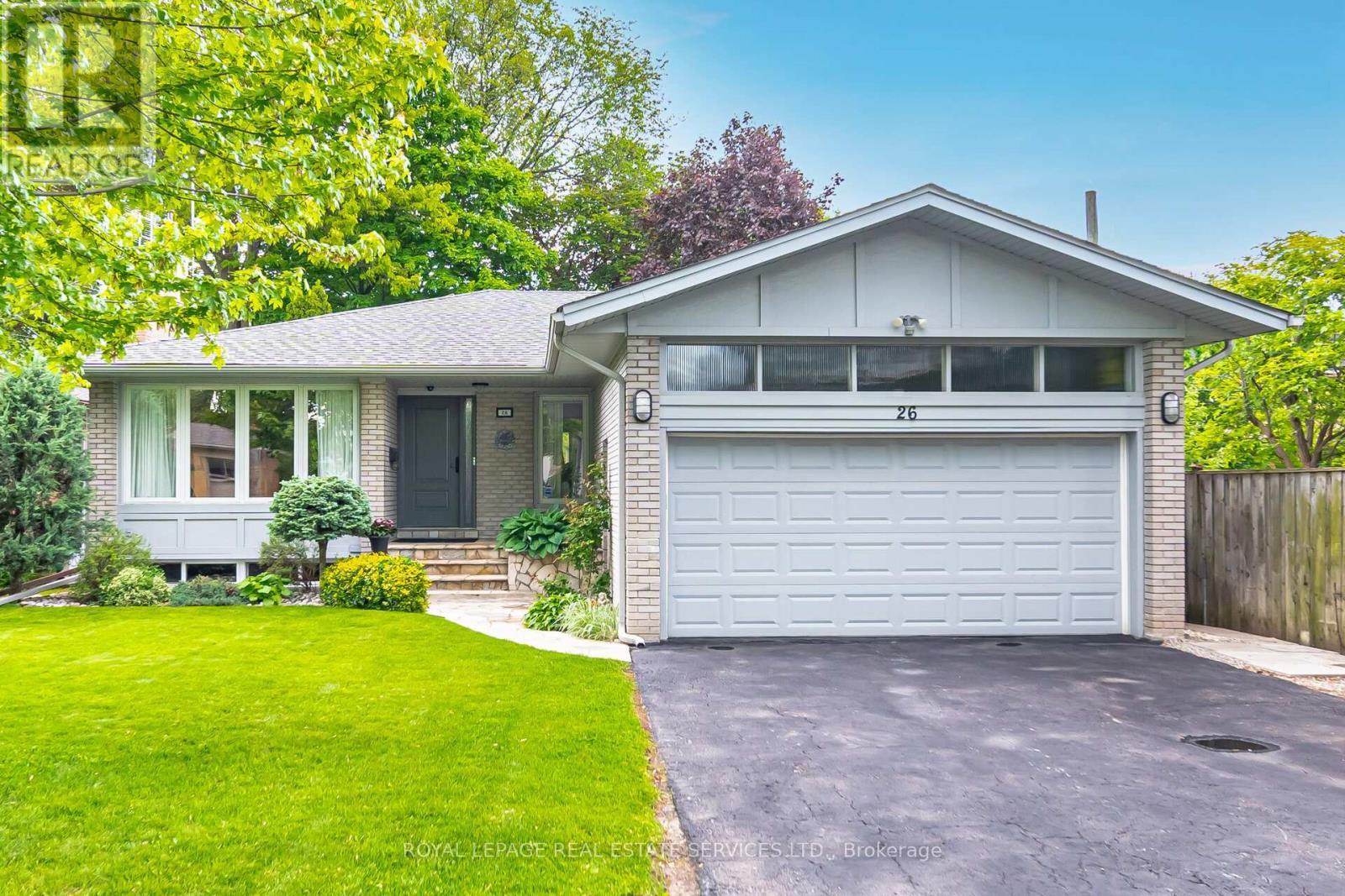 












26 ALANMEADE CRESCENT

,
Toronto,




Ontario
M9B2H3

