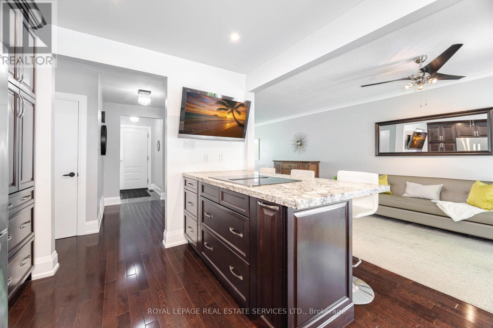 












26 ALANMEADE CRESCENT

,
Toronto,




Ontario
M9B2H3

