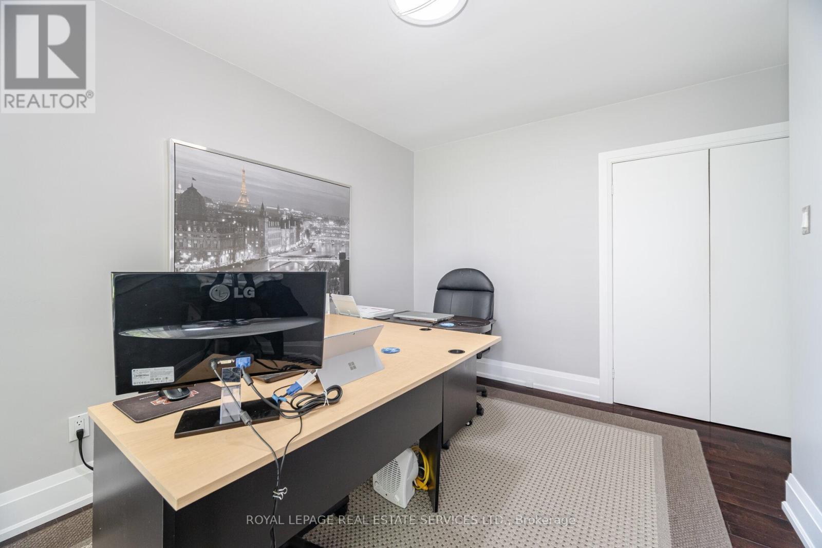 












26 ALANMEADE CRESCENT

,
Toronto,




Ontario
M9B2H3

