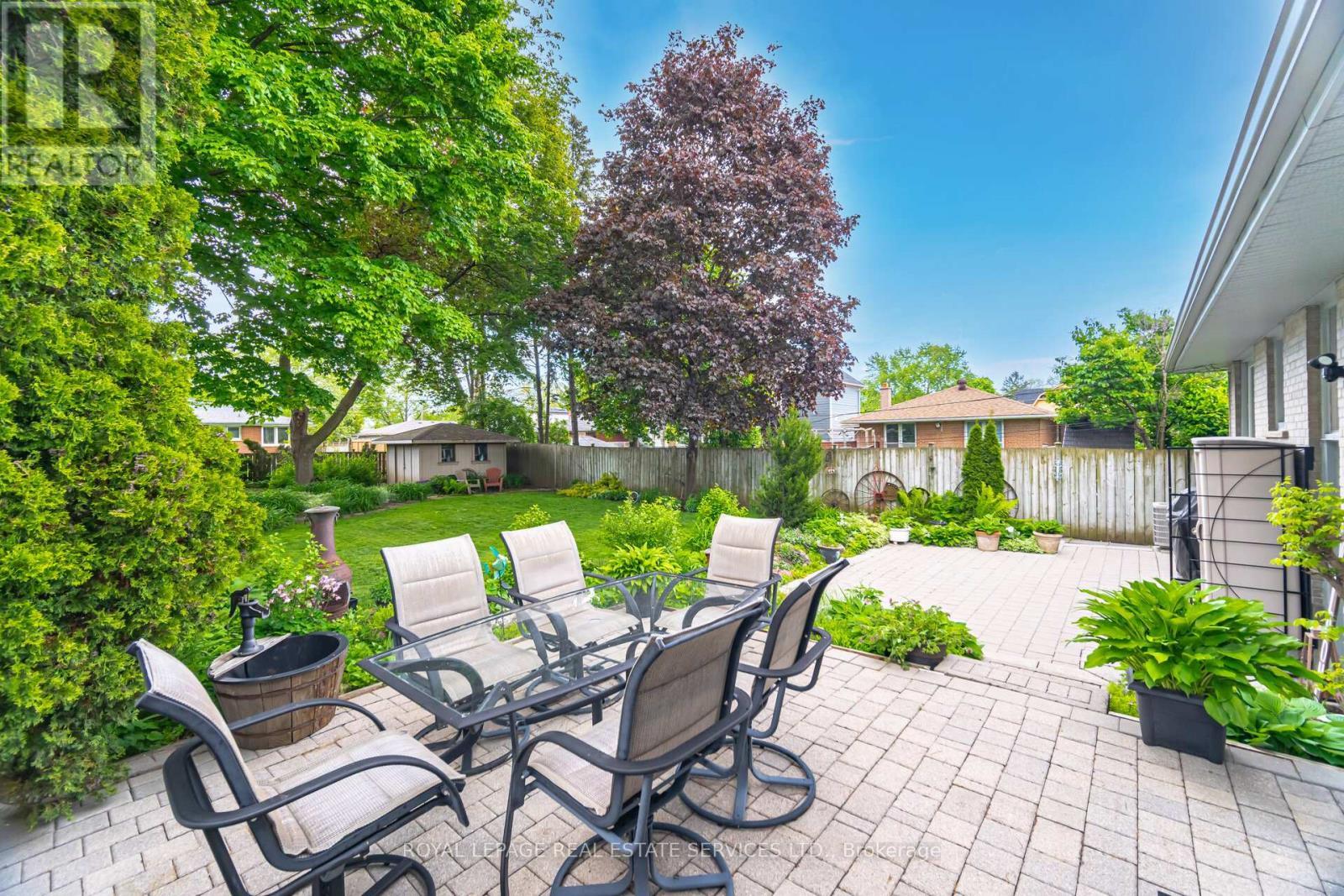 












26 ALANMEADE CRESCENT

,
Toronto,




Ontario
M9B2H3

