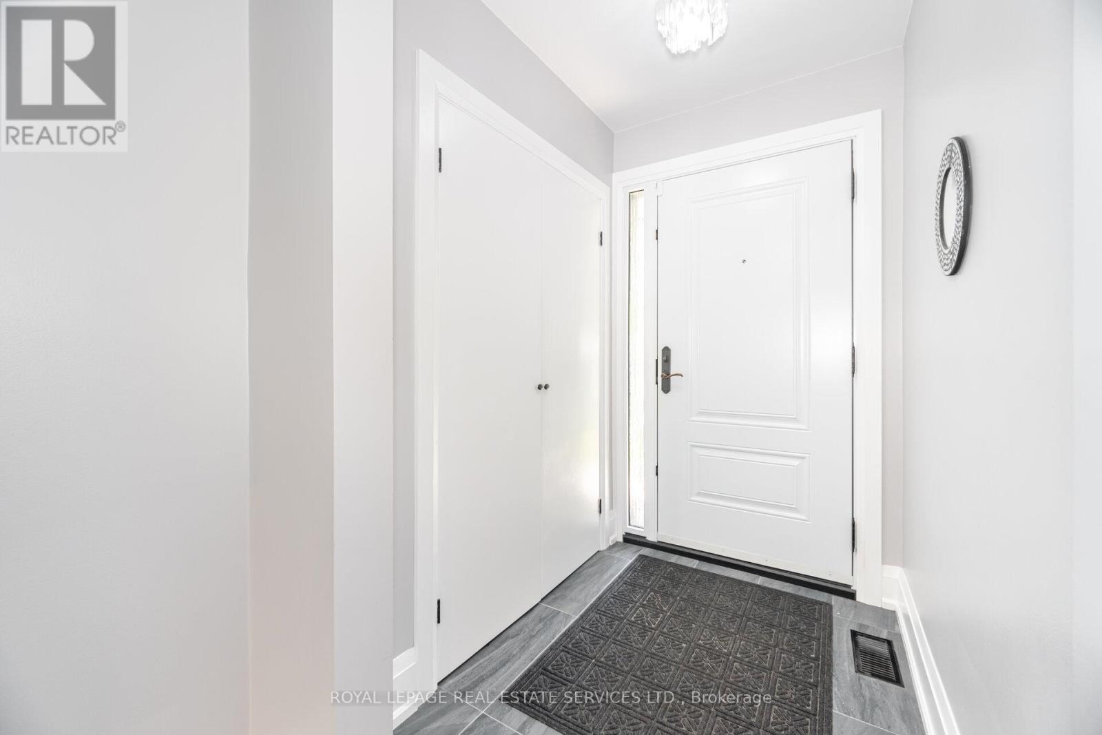 












26 ALANMEADE CRESCENT

,
Toronto,




Ontario
M9B2H3

