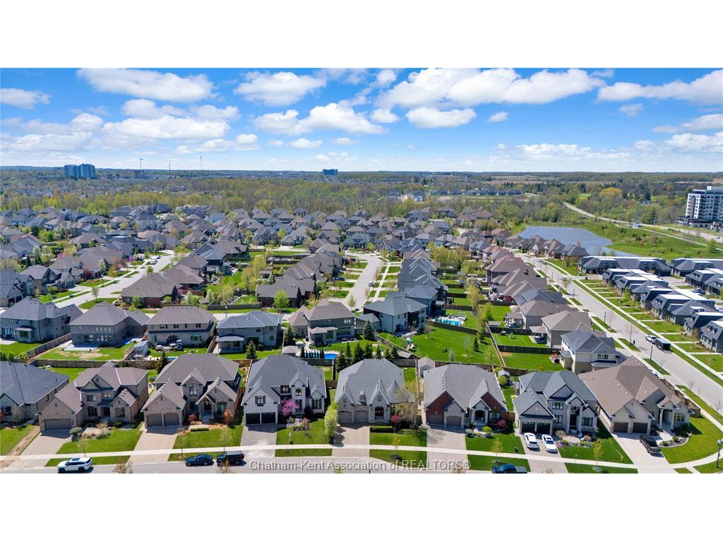 









2405


Meadowlands

Way,
London,




ON
N6G 5L8

