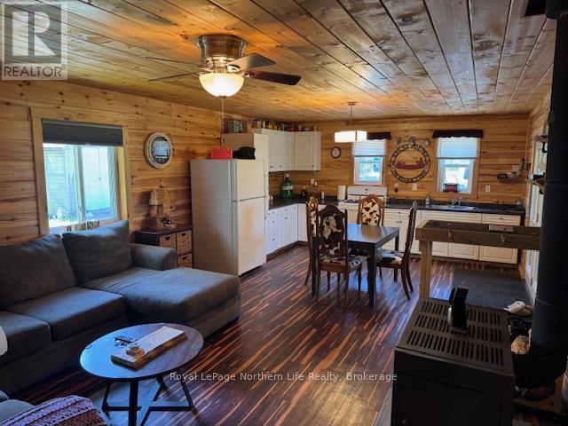 












126 ROBERTS ROAD

,
West Nipissing (River Valley),




Ontario
P0H2C0

