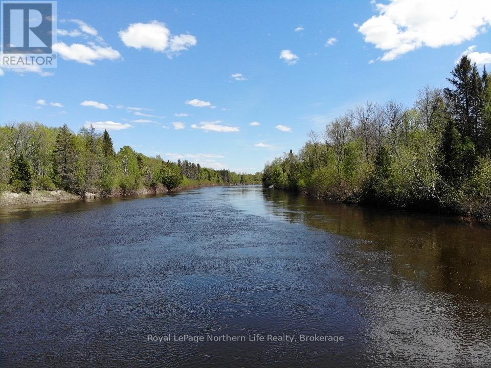 












126 ROBERTS ROAD

,
West Nipissing (River Valley),




Ontario
P0H2C0

