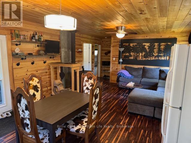 












126 ROBERTS ROAD

,
West Nipissing (River Valley),




Ontario
P0H2C0


