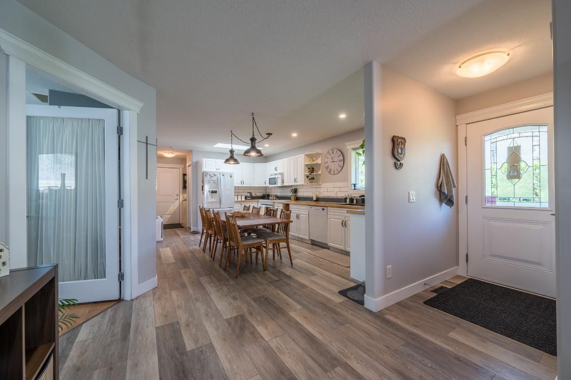 









791


Jensen

Road, 5,
Kamloops,




BC
V2B 6P6

