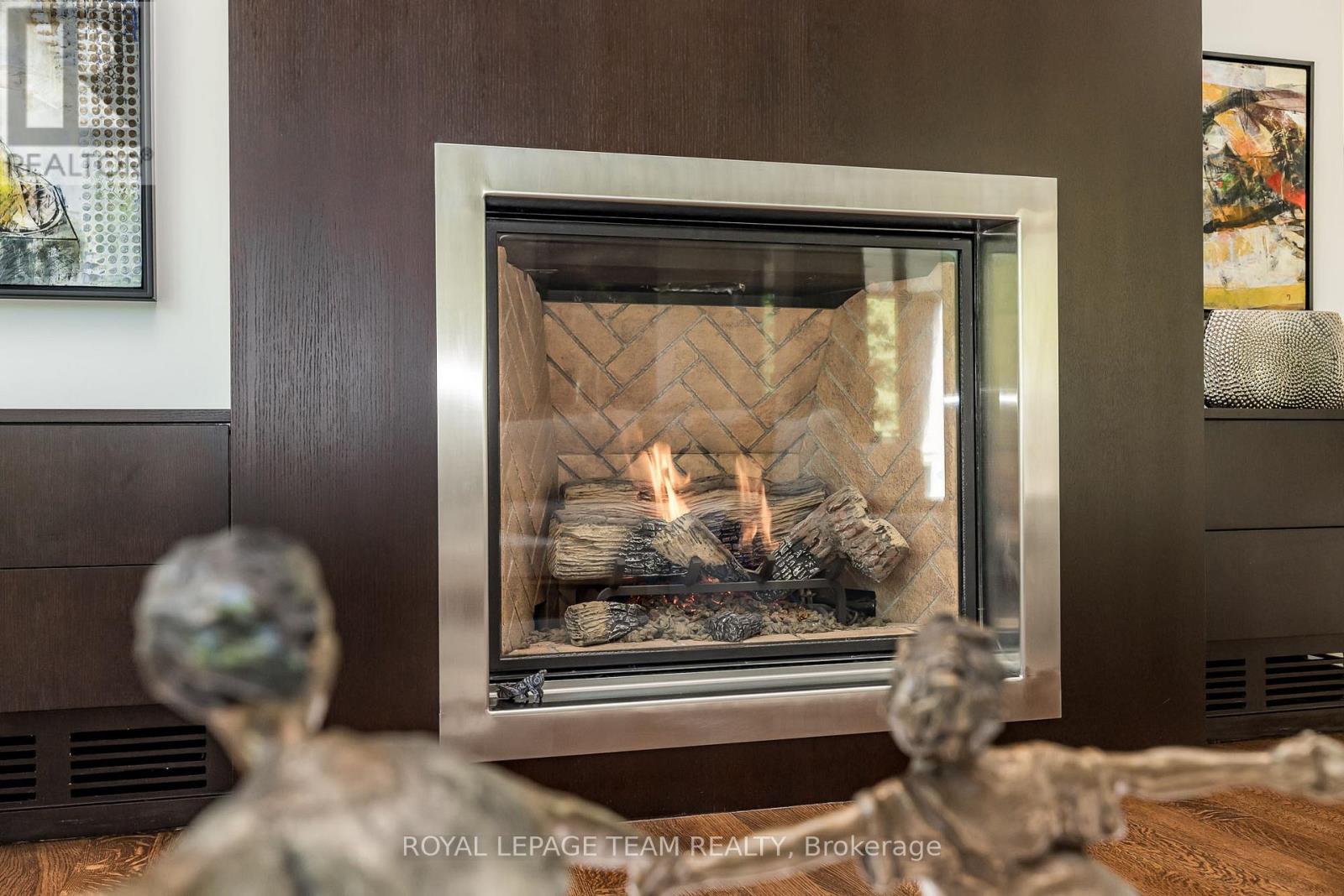 












14 KANATA ROCKERIES PRIVATE

,
Ottawa,




Ontario
K2K3P4

