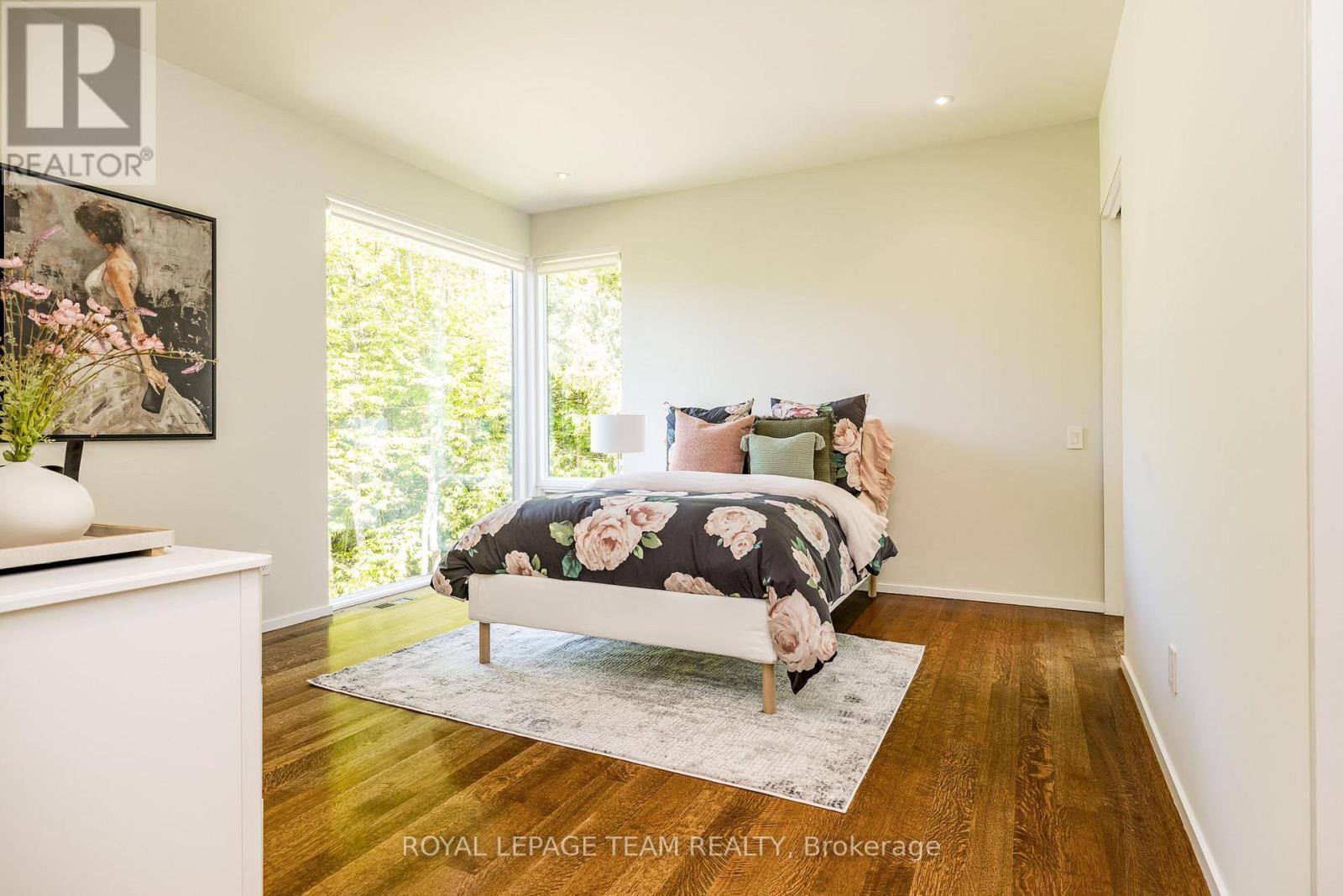 












14 KANATA ROCKERIES PRIVATE

,
Ottawa,




Ontario
K2K3P4

