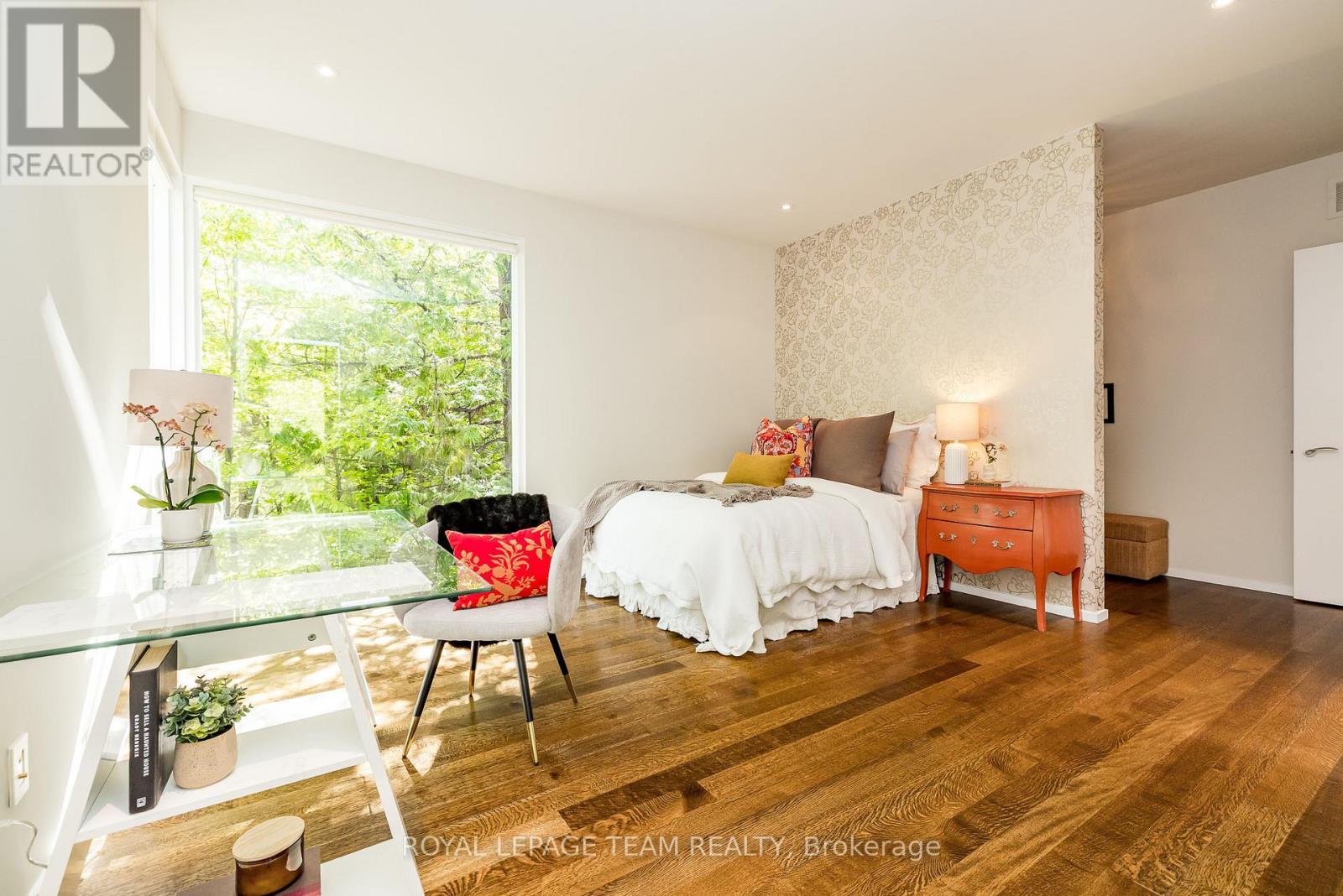 












14 KANATA ROCKERIES PRIVATE

,
Ottawa,




Ontario
K2K3P4

