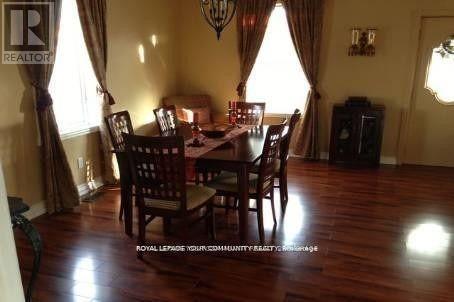 












94 ELGIN MILLS ROAD W

,
Richmond Hill,




Ontario
L4C4M2


