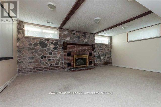 












90 ELGIN MILLS ROAD W

,
Richmond Hill,




Ontario
L4C4M2

