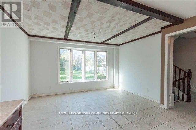 












90 ELGIN MILLS ROAD W

,
Richmond Hill,




Ontario
L4C4M2

