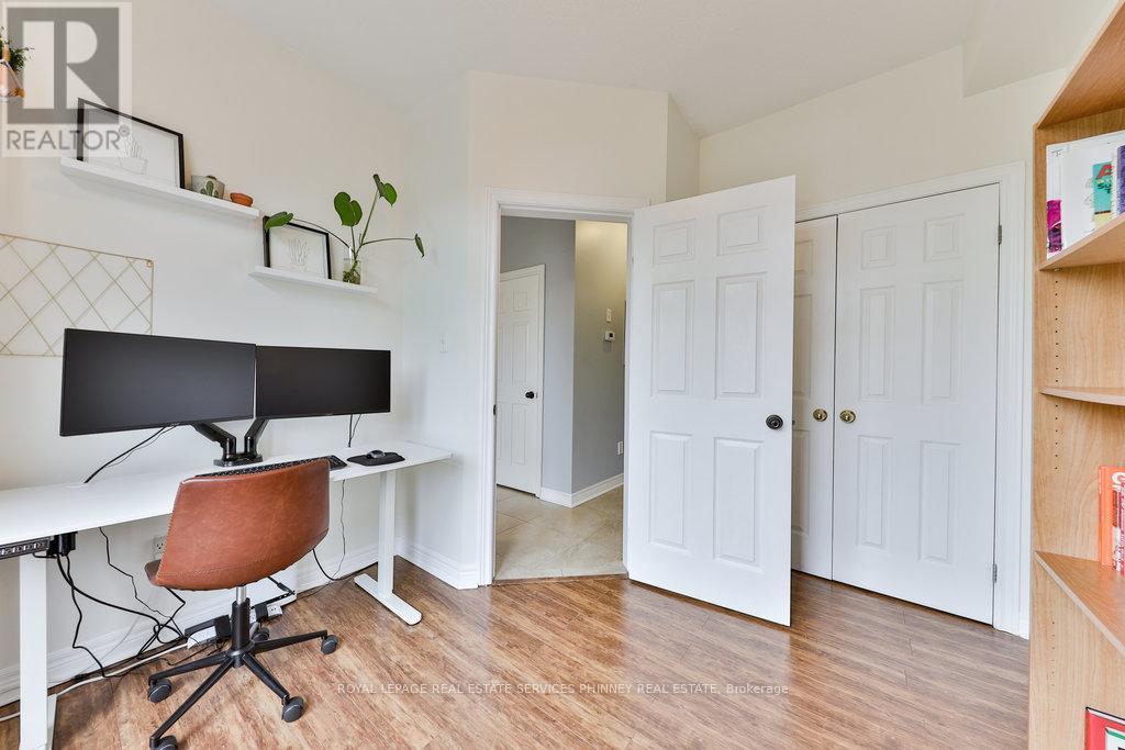 












14 - 2410 WOODSTOCK TRAIL

,
Oakville,




Ontario
L6M0L3

