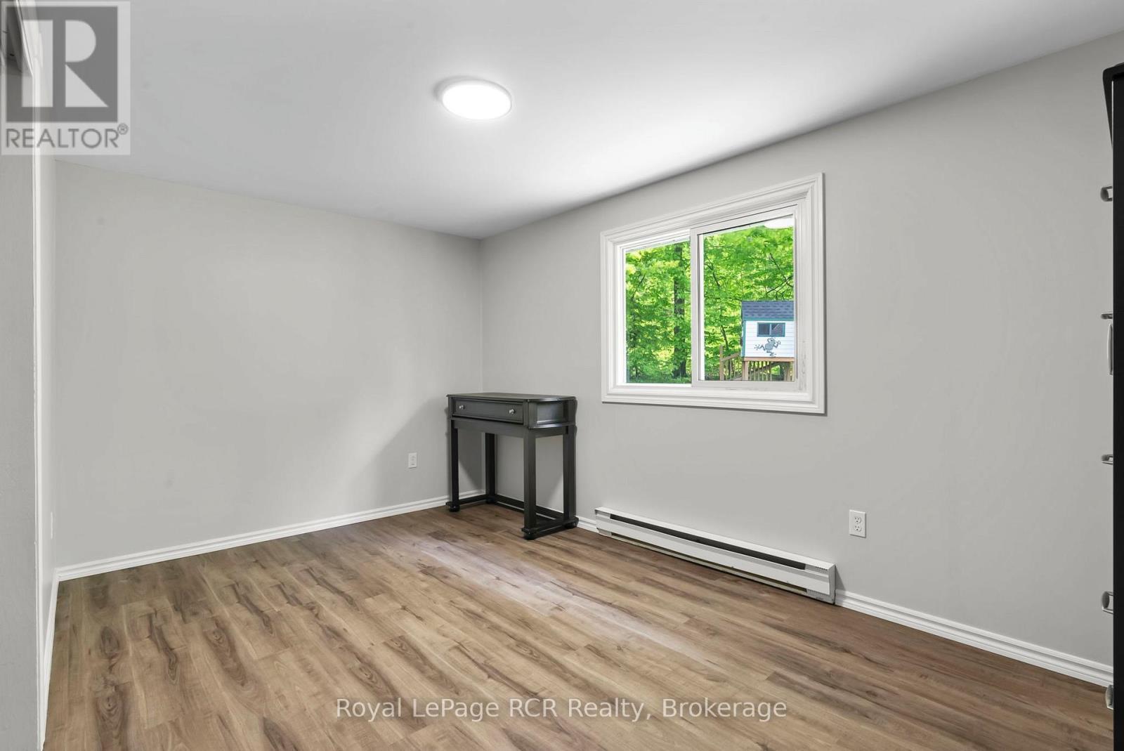 












2455 HIGHWAY 9 HIGHWAY

,
Brockton,




Ontario
N0G2V0

