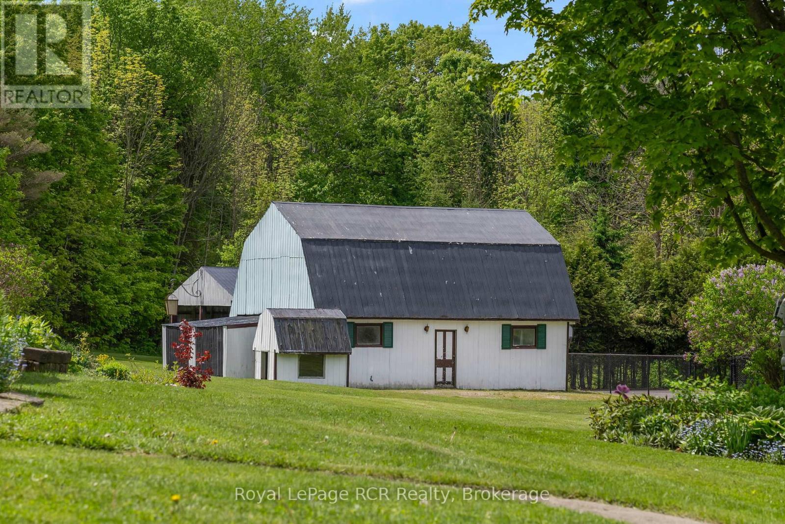 












2455 HIGHWAY 9 HIGHWAY

,
Brockton,




Ontario
N0G2V0

