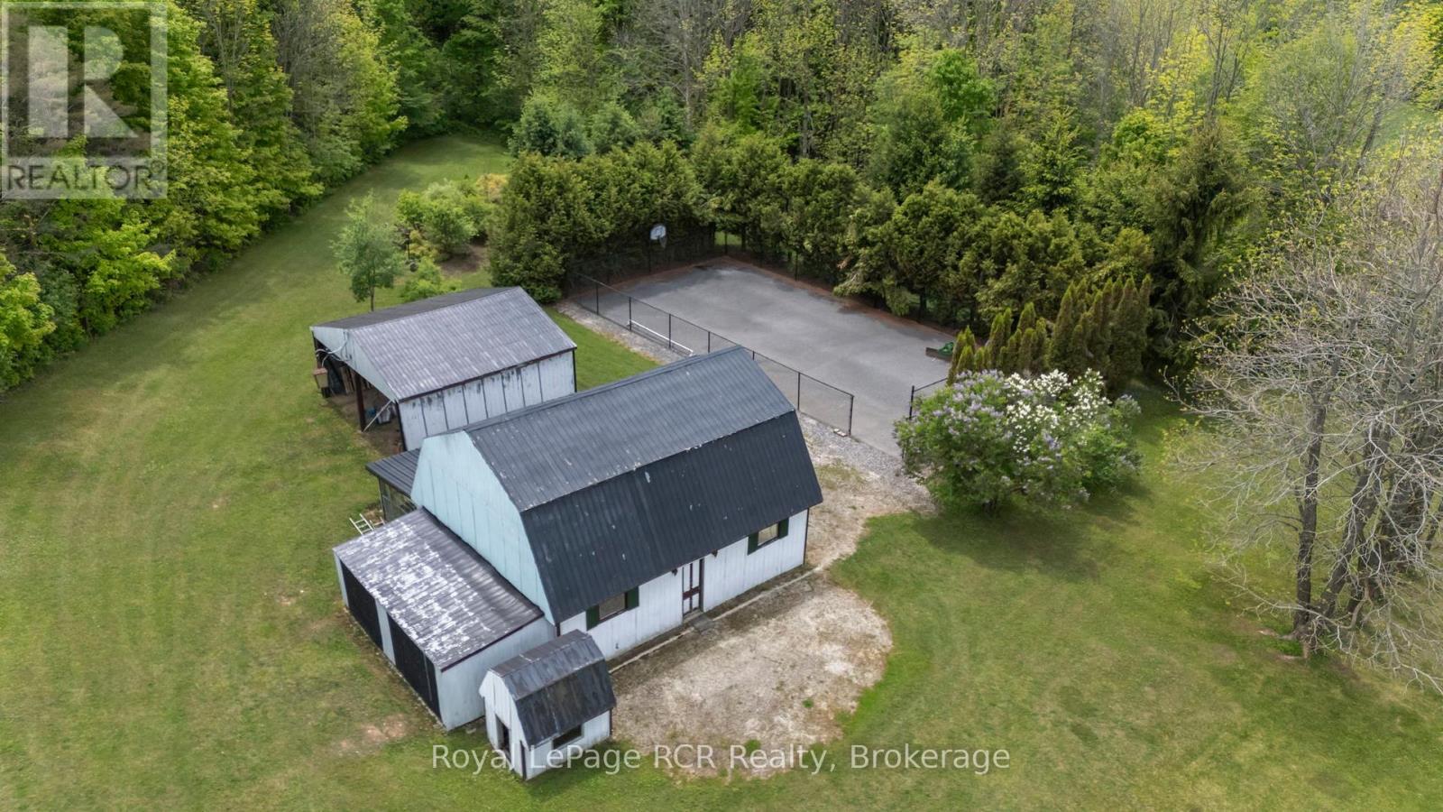 












2455 HIGHWAY 9 HIGHWAY

,
Brockton,




Ontario
N0G2V0

