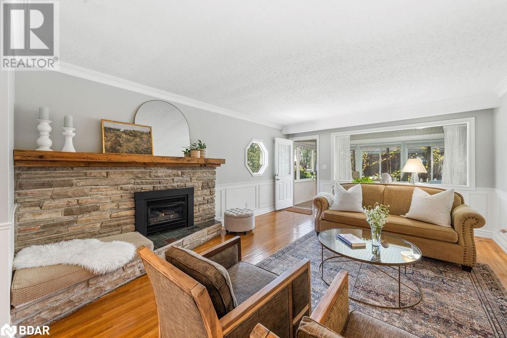 












37 BIRD Crescent

,
Belleville,




Ontario
K8N4Z5

