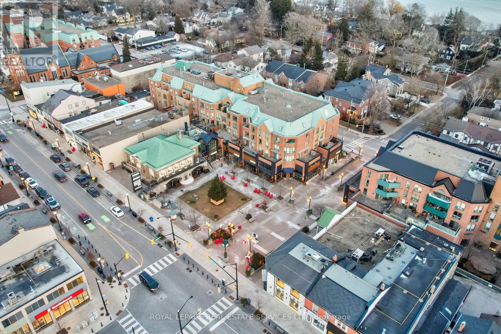 












2 - 336 ROBINSON STREET

,
Oakville,




Ontario
L6J1G9

