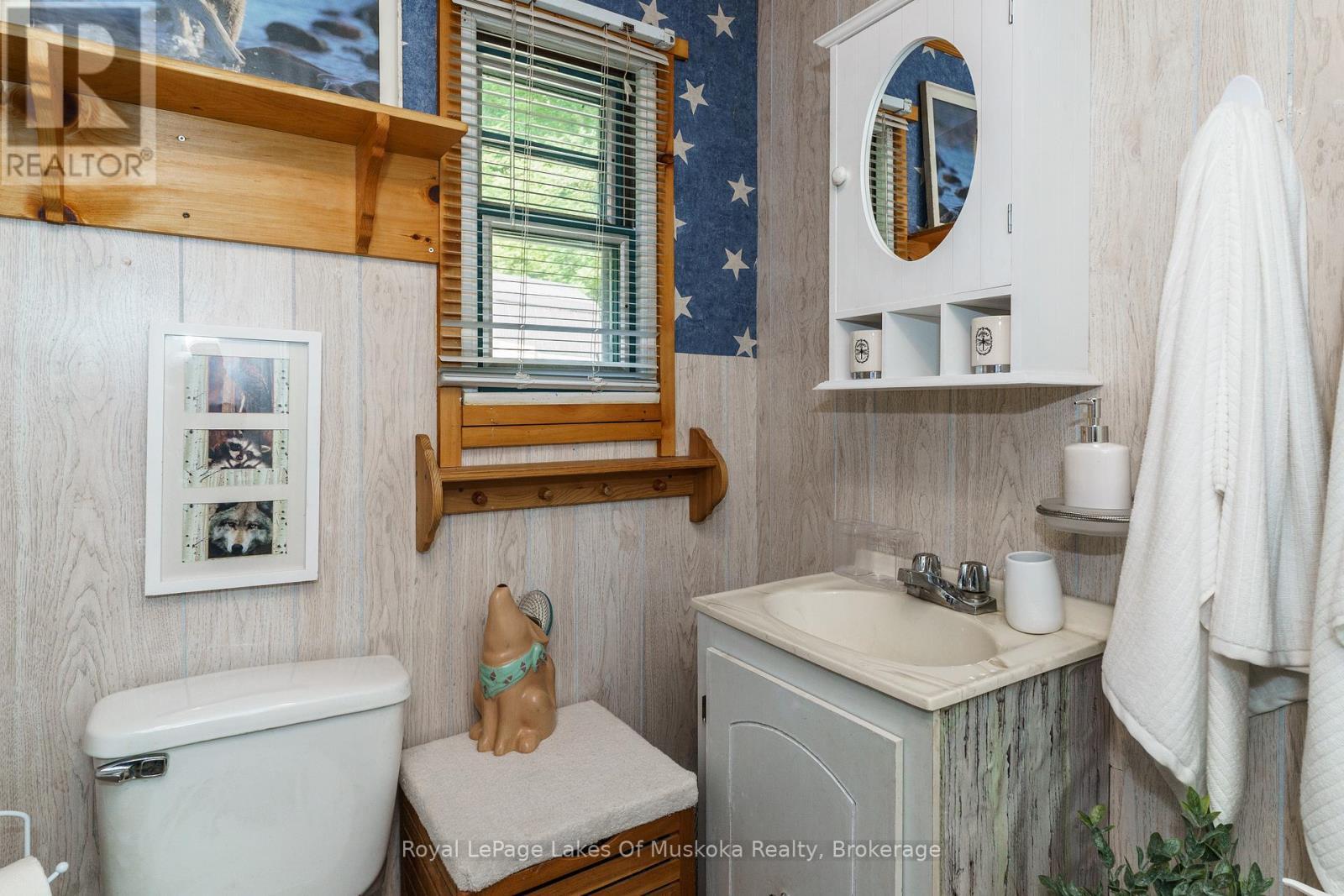 












1119 GRIST MILL LANE

,
Algonquin Highlands (Livingstone),




Ontario
P0A1E0

