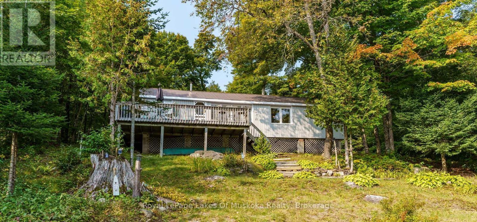 












1119 GRIST MILL LANE

,
Algonquin Highlands (Livingstone),




Ontario
P0A1E0

