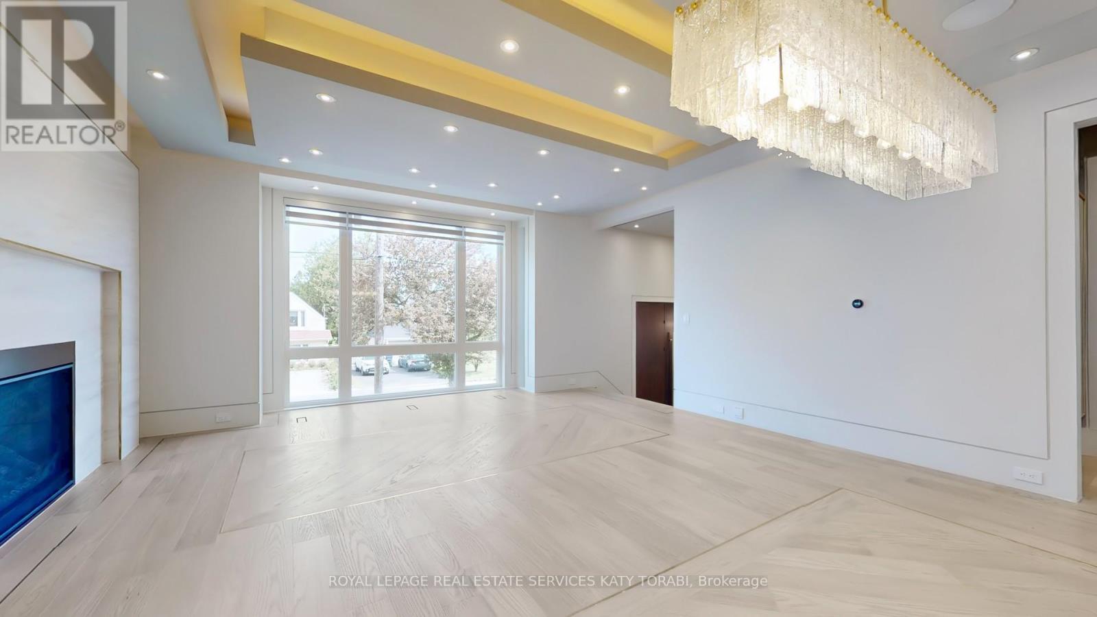 












49 ABITIBI AVENUE

,
Toronto,




Ontario
M2M2V3

