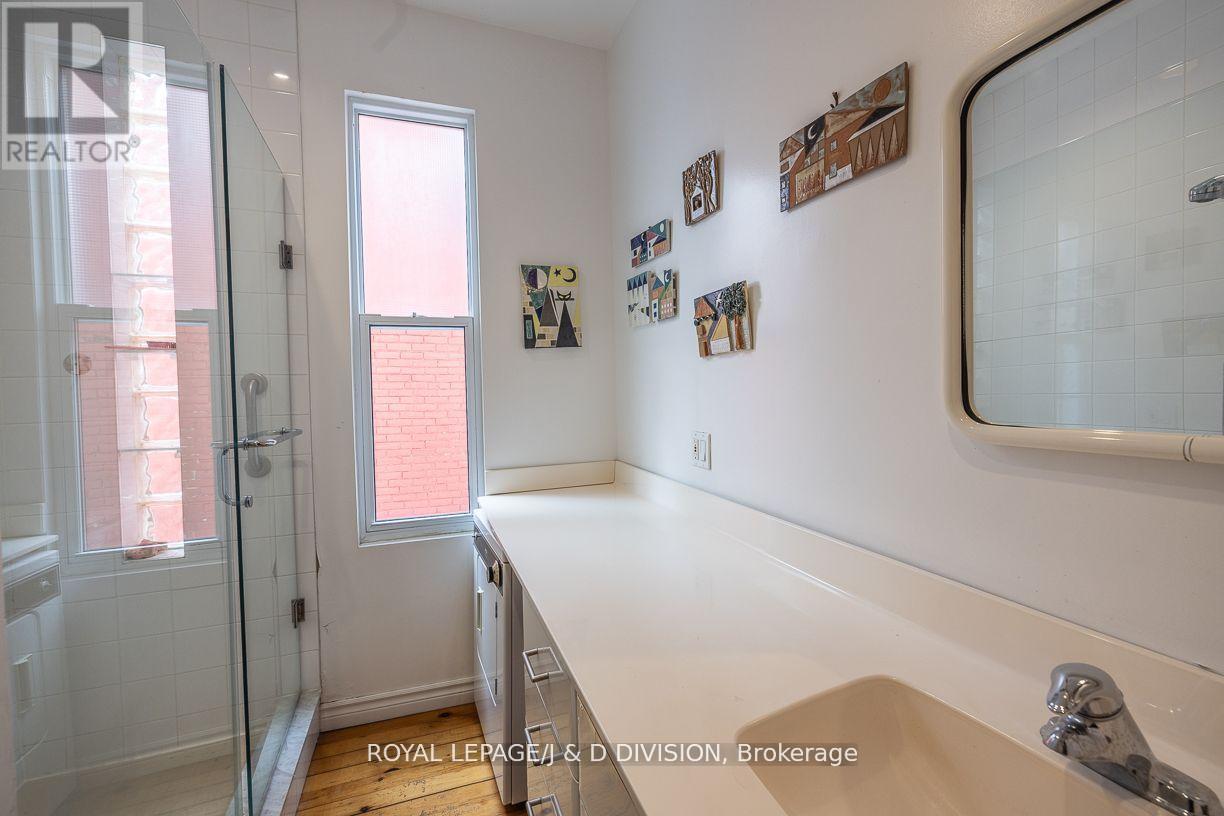 












187 CRAWFORD STREET

,
Toronto,




Ontario
M6J2V5

