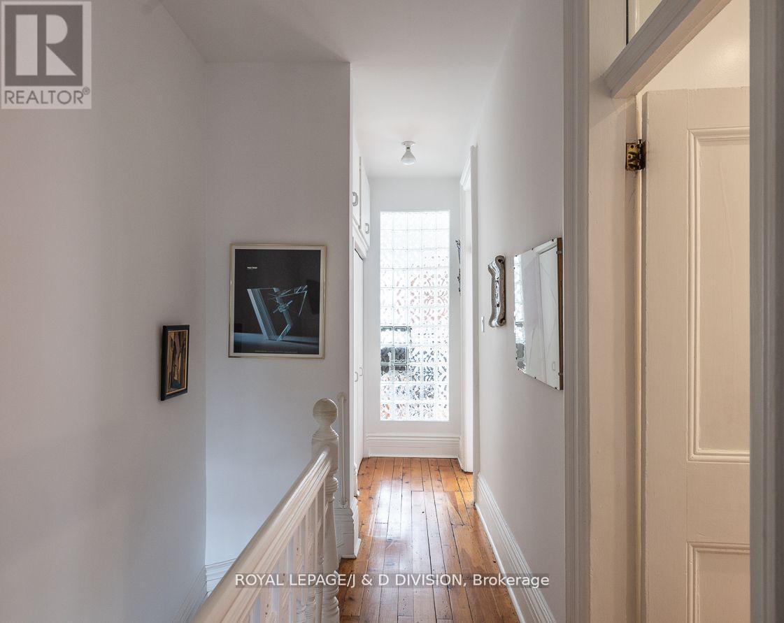 












187 CRAWFORD STREET

,
Toronto,




Ontario
M6J2V5

