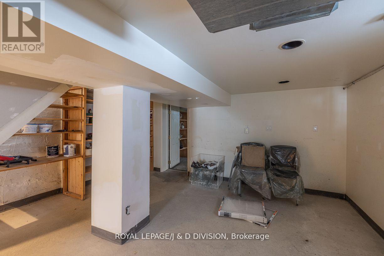 












187 CRAWFORD STREET

,
Toronto,




Ontario
M6J2V5


