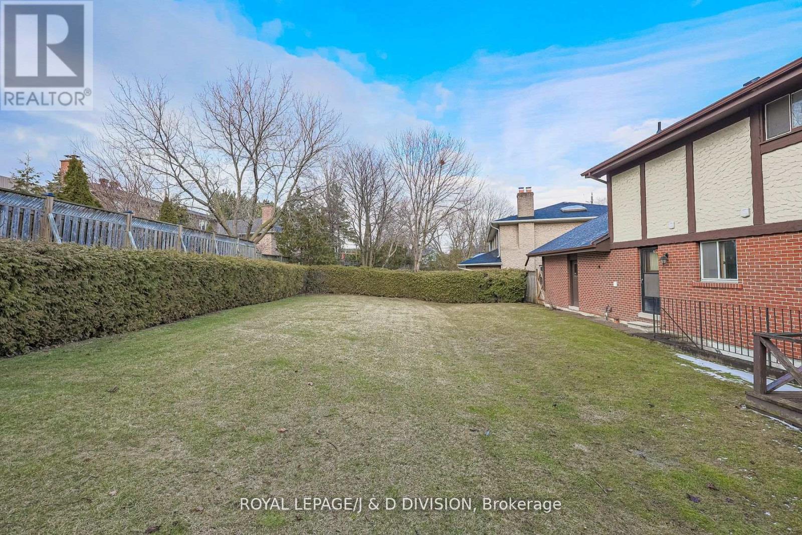 












59 MELLOWOOD DRIVE

,
Toronto,




Ontario
M2L2E4

