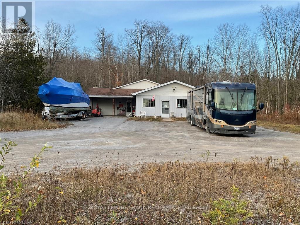 












3467 COUNTY RD 36

,
Trent Lakes,




Ontario
K0L1J0

