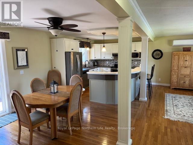 












58 CHATEAU TERRACE

,
West Nipissing (Sturgeon Falls),




Ontario
P2B1X6

