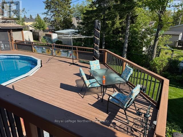 












58 CHATEAU TERRACE

,
West Nipissing (Sturgeon Falls),




Ontario
P2B1X6

