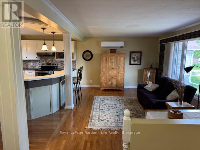 












58 CHATEAU TERRACE

,
West Nipissing (Sturgeon Falls),




Ontario
P2B1X6

