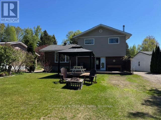 












1054 EVANSVILLE DRIVE

,
West Nipissing (Sturgeon Falls),




Ontario
P2B2K4


