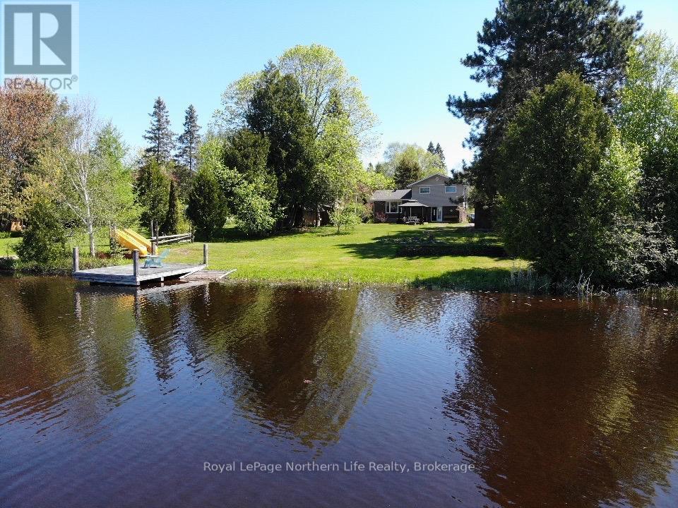 












1054 EVANSVILLE DRIVE

,
West Nipissing (Sturgeon Falls),




Ontario
P2B2K4

