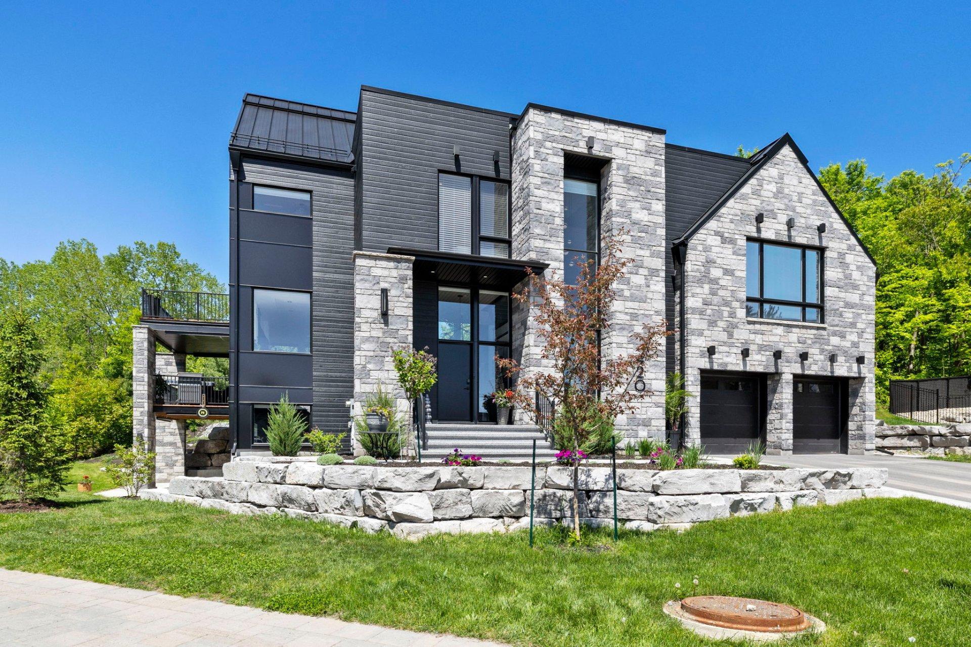 









420


Ch. de la Randonnée

,
Chelsea,




QC
J9B0E3

