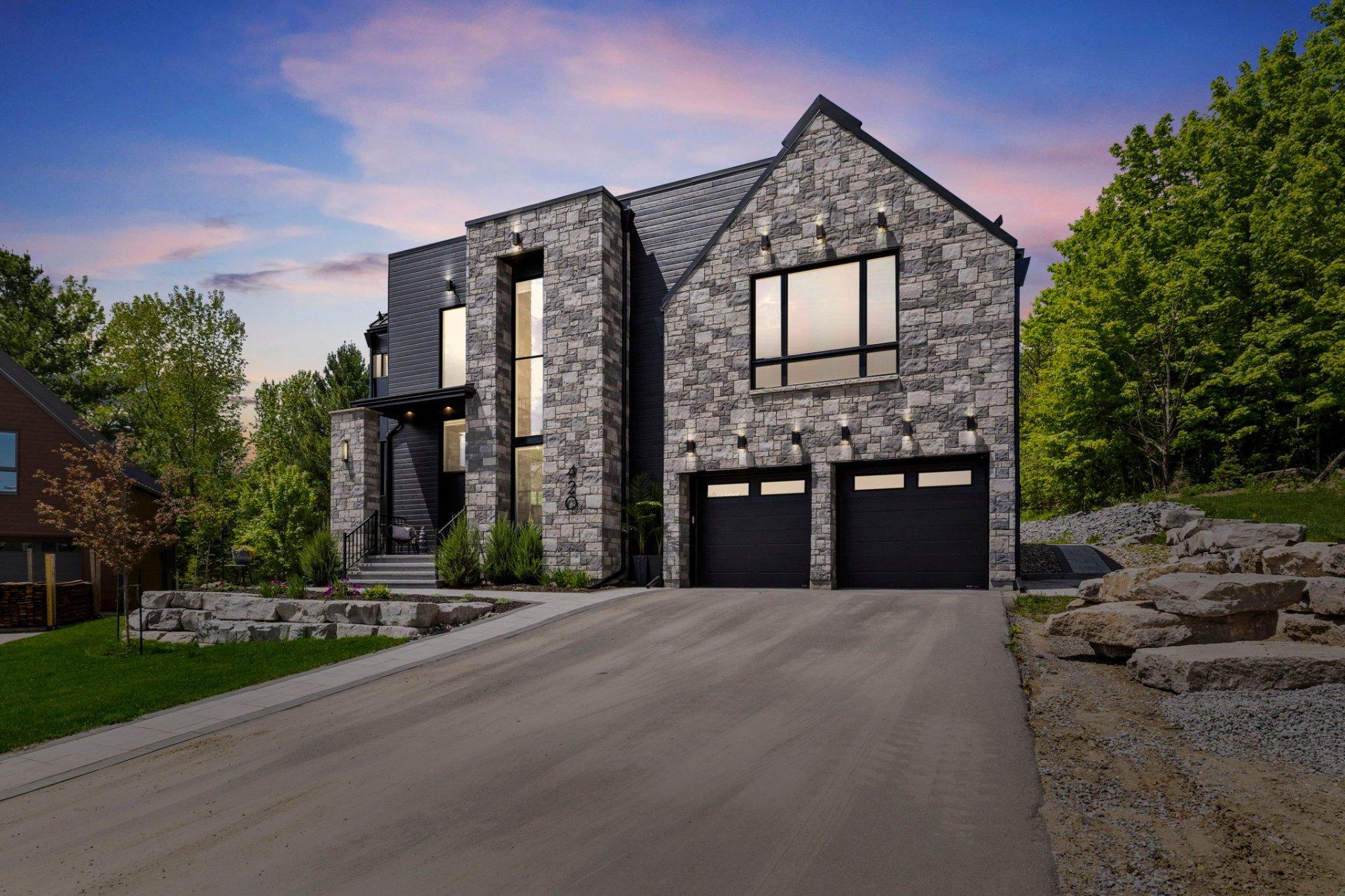 









420


Ch. de la Randonnée

,
Chelsea,




QC
J9B0E3

