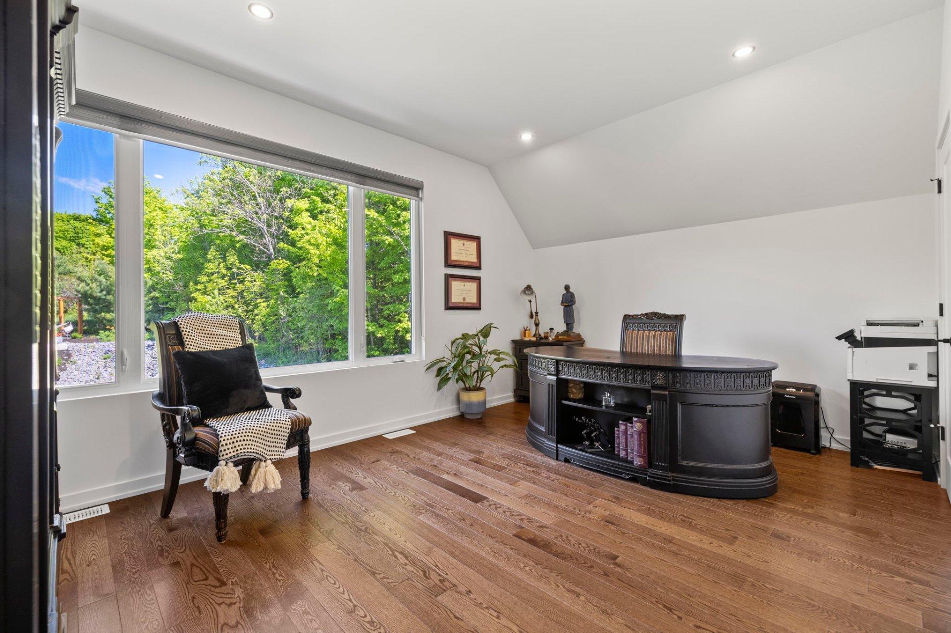 









420


Ch. de la Randonnée

,
Chelsea,




QC
J9B0E3

