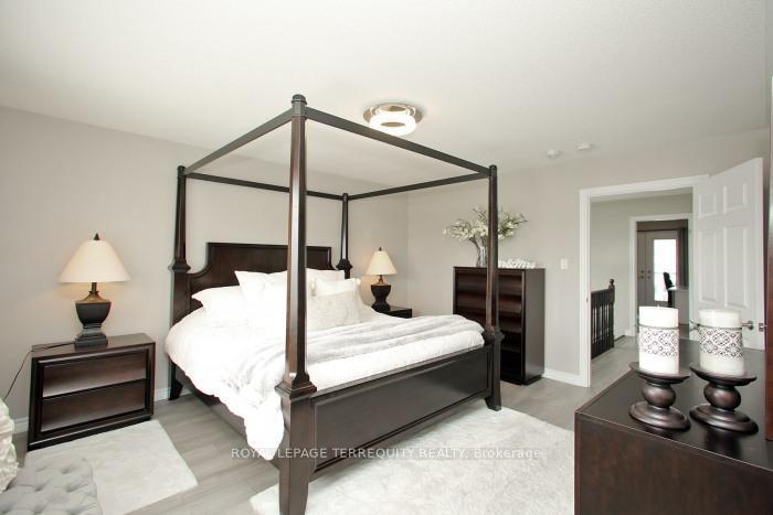 









220


Harpin

Way East,
Centre Wellington,




ON
N1M 2W3

