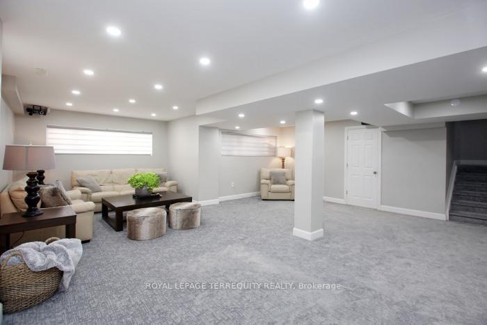 









220


Harpin

Way East,
Centre Wellington,




ON
N1M 2W3

