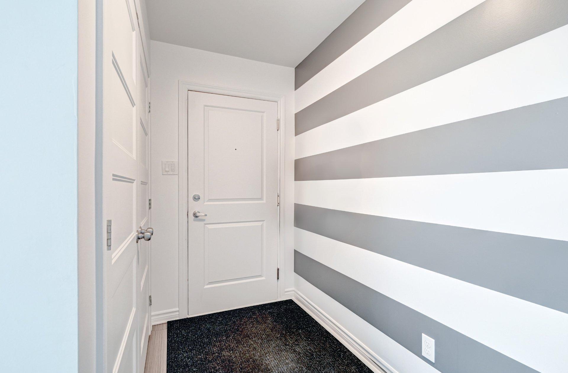 









317


Rue Ste-Catherine

, 404,
Saint-Constant,




QC
J5A0G1

