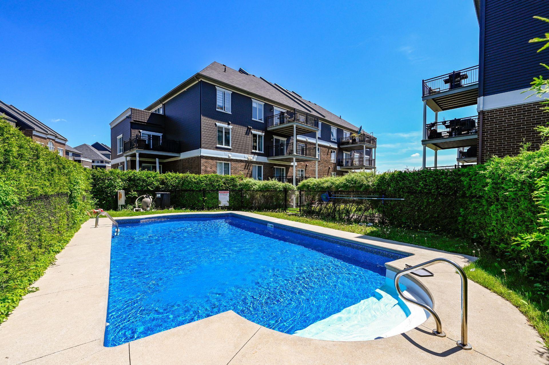 









317


Rue Ste-Catherine

, 404,
Saint-Constant,




QC
J5A0G1

