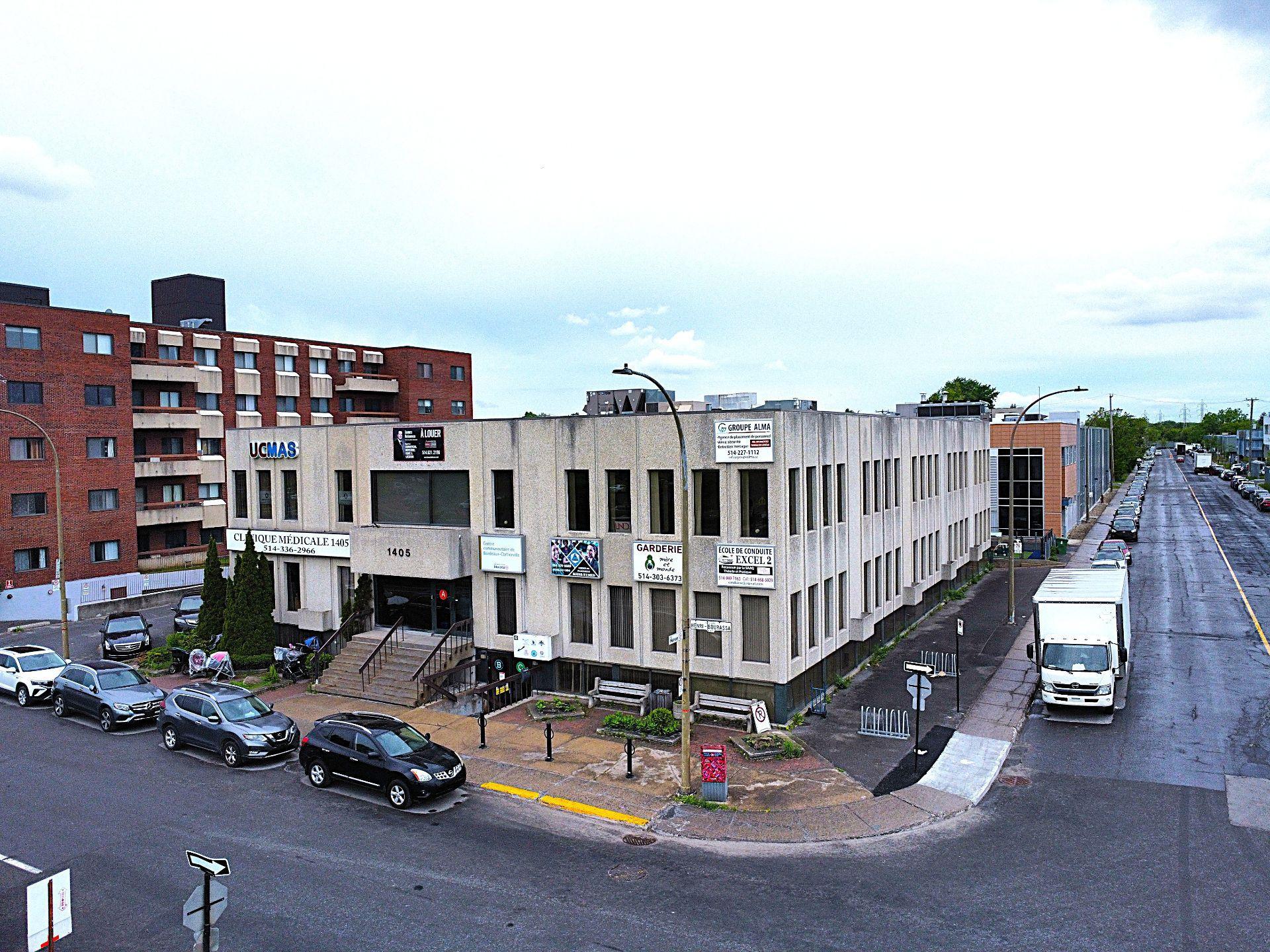 









1405


Boul. Henri-Bourassa O.

,
Montréal (Ahuntsic-Cartierville),




QC
H3M3B2

